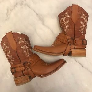 Brand New handmade leather Mexican cowboy boots